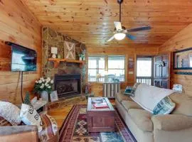 Blue Ridge Cozy Cabin in the Woods with Hot Tub!