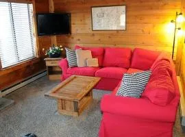 Seven Springs Swiss Mountain 3 Bedroom Standard Condo, Sleeps 8! condo