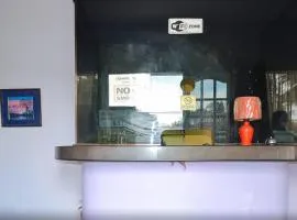 RedDoorz @ Limelily Pension Inn General Santos City、ジェネラル・サントスにあるGeneral Santos International (Buayan) Airport - GESの周辺ホテル