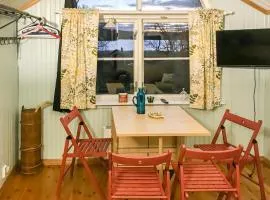 Beautiful Home In Botolfsbo With Sauna