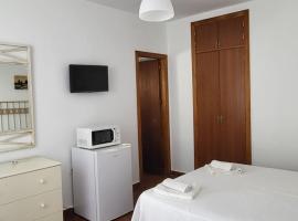 Habitaciones Mart&iacute;n, hotel na praia em San Jos&eacute;