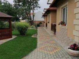 Kaktuszvirág Apartmanház