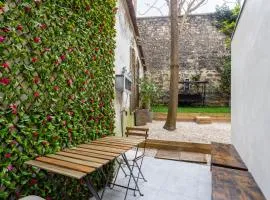 Rare! private garden in Paris, close to Sacre Coeur Basilica!