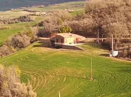 masia colomet, cottage in Aransís