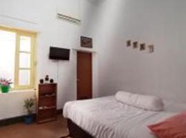 Brak Homestay, homestay in Sukobumi
