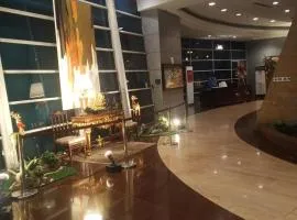 MANILA BAY EXECUTIVE SUITE pearl of orient