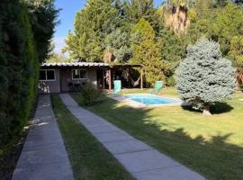 Cabaña Chacras de Caro, hotel in Chacras de Coria