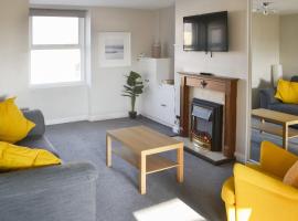 Village View Apartment One - Uk42965, hotel in Tynemouth