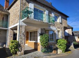 Les Pénates Corréziennes, casa de temporada em Dampniat