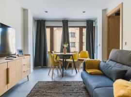 Apartamentos Mikka Clos, hotel in Soldeu