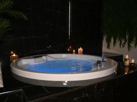 Palace Eight - Suites & Spa, hotell i Cosenza
