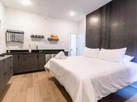 Thena Hotel- Lux Studio