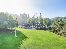 Naturskøn landidyl på Ibækgaarden - I egen bolig, hotel in Vejle