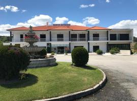 Restaurante Residencial Pizzaria S. Estevão, hotel v destinaci Aguiar da Beira