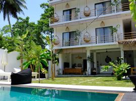 OASIA - Boutique Surf House (ADULTS ONLY) – hotel w mieście Weligama