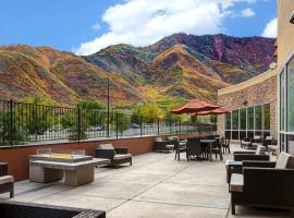 글렌우드 스프링스에 위치한 호텔 Courtyard by Marriott Glenwood Springs