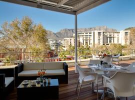 Protea Hotel by Marriott Cape Town Waterfront Breakwater Lodge, viešbutis Keiptaune