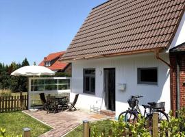 "Kleine 4" Idyllisches TinyHouse an der Nordsee, villa in Norden