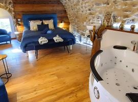 Le Temps Suspendu, bed and breakfast en Saint-Pierreville