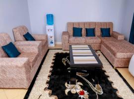 Luxe Furnished Apartments Unit 3, renta vacacional en Meru