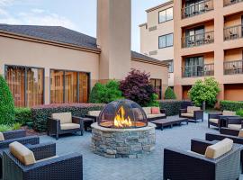 Courtyard Durham Near Duke University/Downtown, hotell i Durham