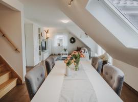 Ferienwohnung Weidenblick, budget hotel sa Varel