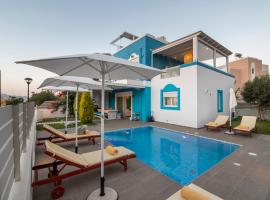 Seabreeze Villa - with Jacuzzi & heated pool, villa in Mastichari