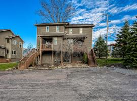 Roze Creek, hotel in McHenry