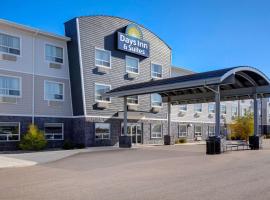 Days Inn & Suites by Wyndham Warman Legends Centre, hotell i Warman