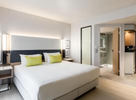 Courtyard by Marriott Paris Creteil, hotel u gradu Kretej