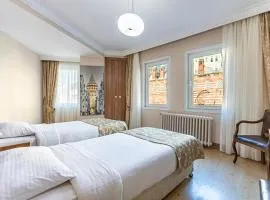 Elasophia Hotel