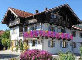 Haus Edelweiß, viešbutis mieste Untervesenas