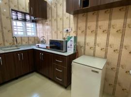 Vianz comfy one bedrm apartment, holiday rental in Lagos