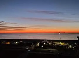 Ena Sunrise Summerland