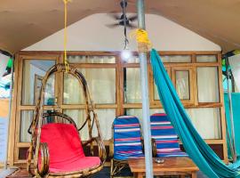 Lacto Cressida Huts, luxury tent in Palolem