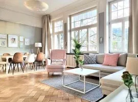 Charysma - Jugendstil trifft Moderne, Schlafzimmer mit TV & Netflix, Parkplatz