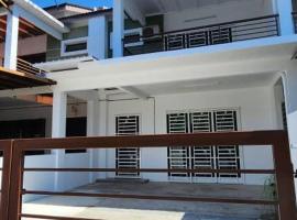 Bertam Homestay Kepala Batas, cabaña o casa de campo en Kepala Batas