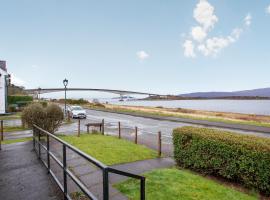 Waterside Cottage, hotel u gradu Kyleakin