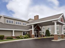 AmericInn by Wyndham Beaver Dam, hotel with parking in Beaver Dam