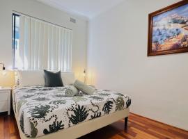 Carlton 3 beds unit - free parking, hotel cerca de Tom Ugly's Bridge Marina, Sídney