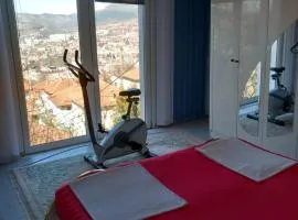 Lari and Klo Apartments
