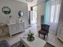 Gîte la Belle Vallée maison indépendante 80m2 à 12 min du Puy du Fou