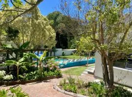 Tonquani - Knysna - Private Forest Retreat and Cottages