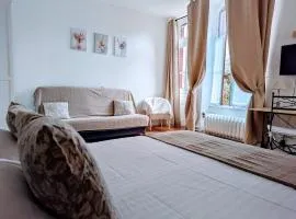 Logis Hotel La Tourelle du Beffroi