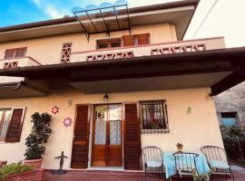 La Casa di Margot, self catering accommodation in Forte dei Marmi