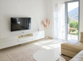 Lavander Bay C03, hotel u Kotoru