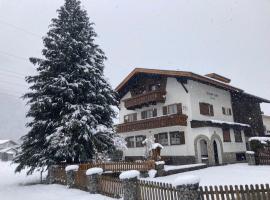 Alpenhof Huber, apartamento em Pettneu am Arlberg