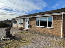16 Dean Court, holiday home in Lydney