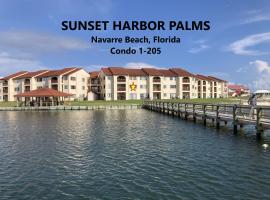 Romantic Island condo for 2 - Sunset Harbor 1-205 - Navarre Beach, hotel ob plaži v mestu Navarre
