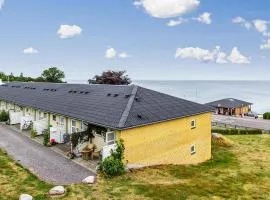 2 Bedroom Stunning Apartment In Allinge